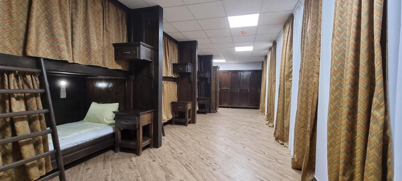 Hostel Citadella Déva Kültér fotó